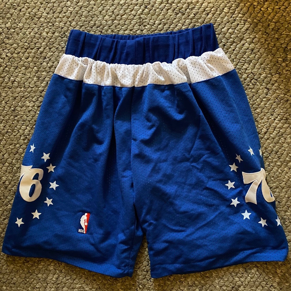 Vintage NBA 76ers Shorts